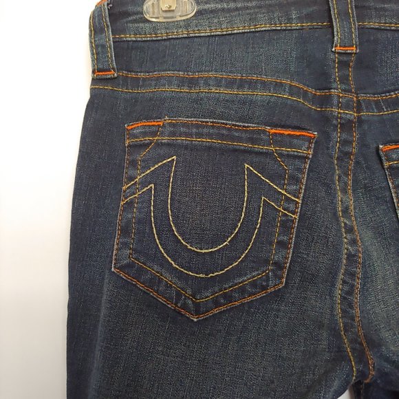 True Religion Jeans "Halle" size 27 Capri Y2k Dark Wash Preppy Travel Stre - Picture 14 of 16